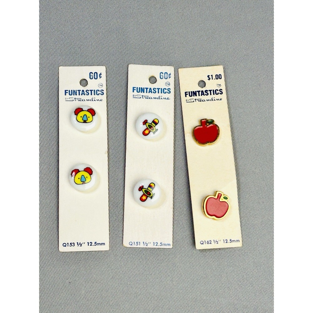 Vintage Funtastics Novelty Kids Buttons Planes Koalas Apples NWT Lot Of 6